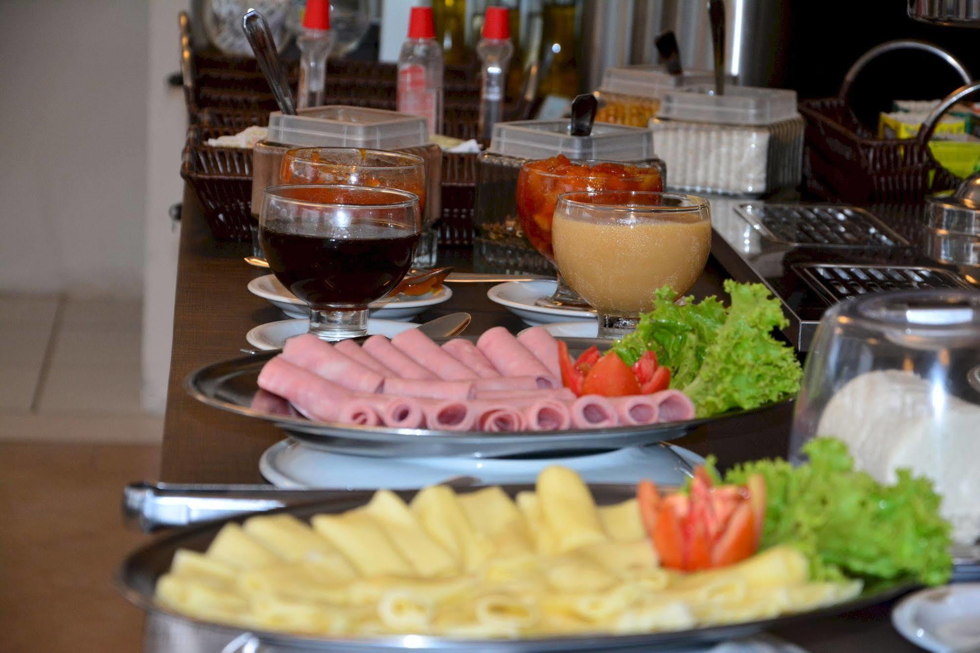 Happy Hotel Ponta Negra นาตาล ภายนอก รูปภาพ